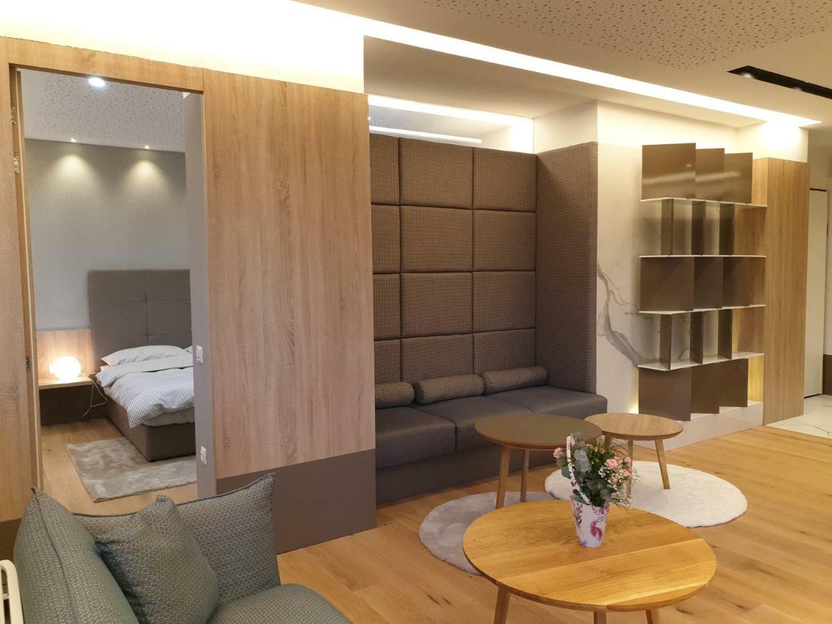 Apartment Royal Residence SJJ Esterno foto